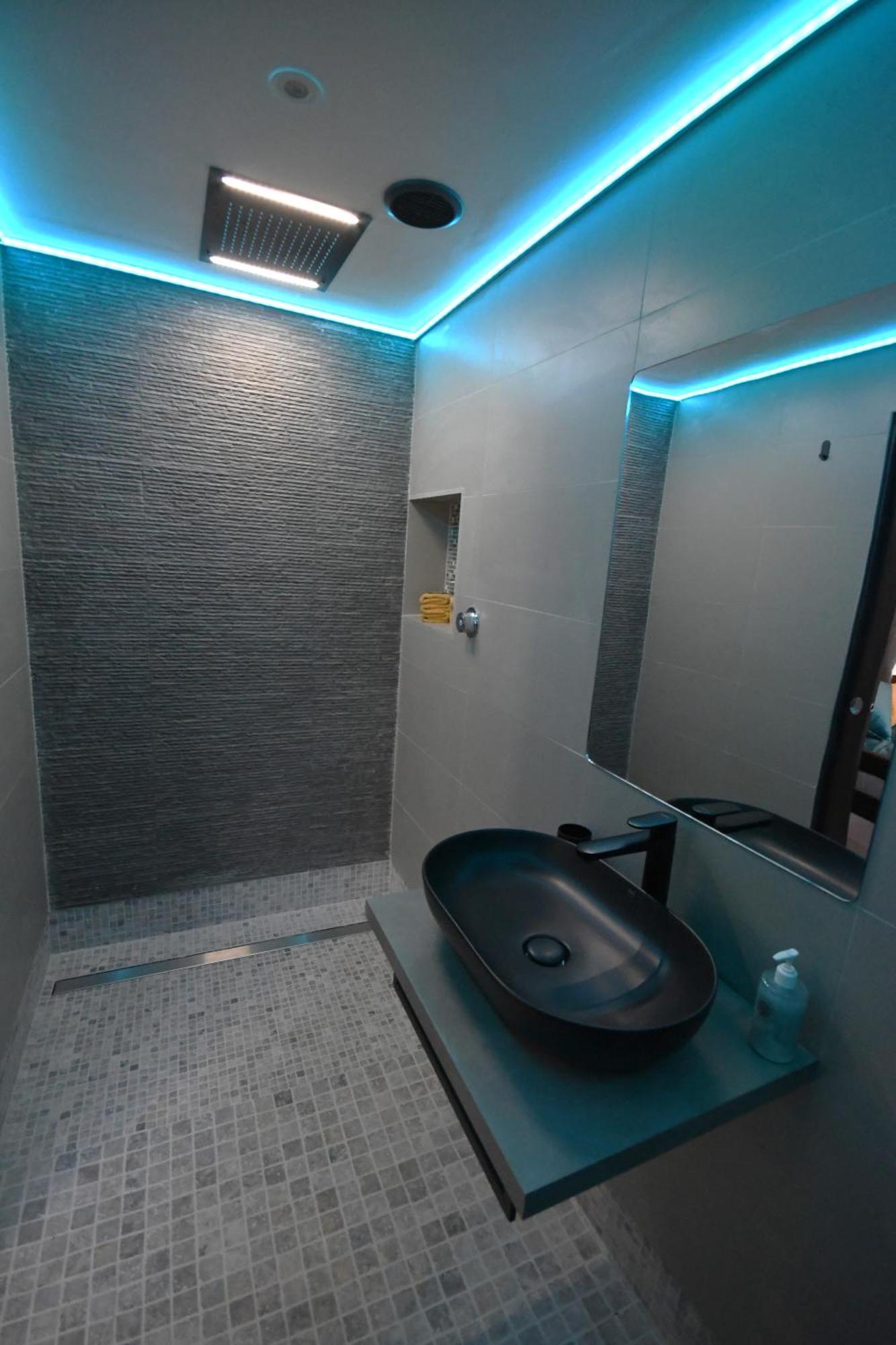 Luxury Non Smoking 2 Bedroom Retreat In Norfolk Attleborough Bagian luar foto